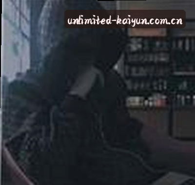 黄莉